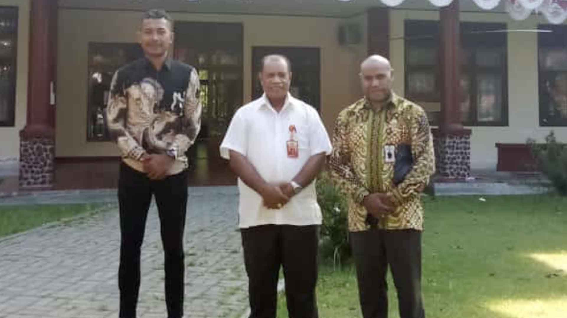 Penghubung KY Papua Kunjungi FH Uncen Jayapura