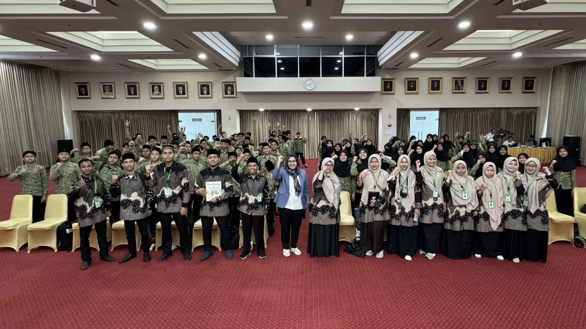 Siswa SMPIT Islamicity Tangerang Dikenalkan Soal Kode Etik Hakim