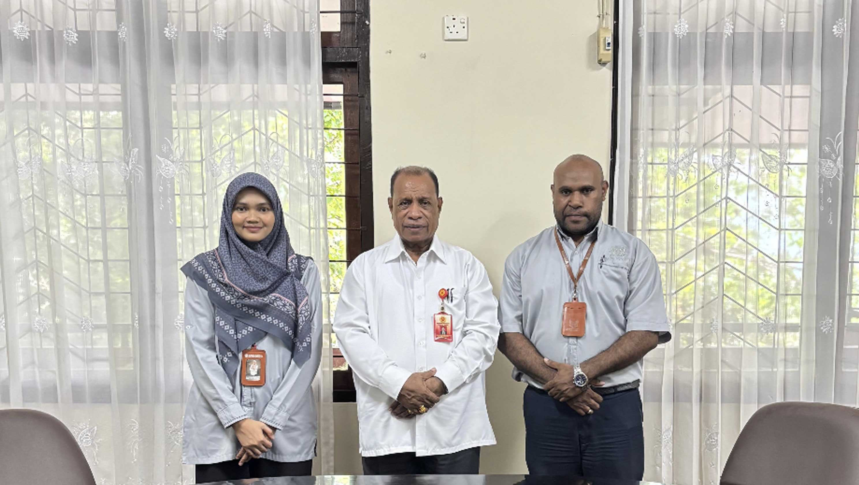 Penghubung KY Papua Ajak Kolaborasi FH Universitas Cenderawasih