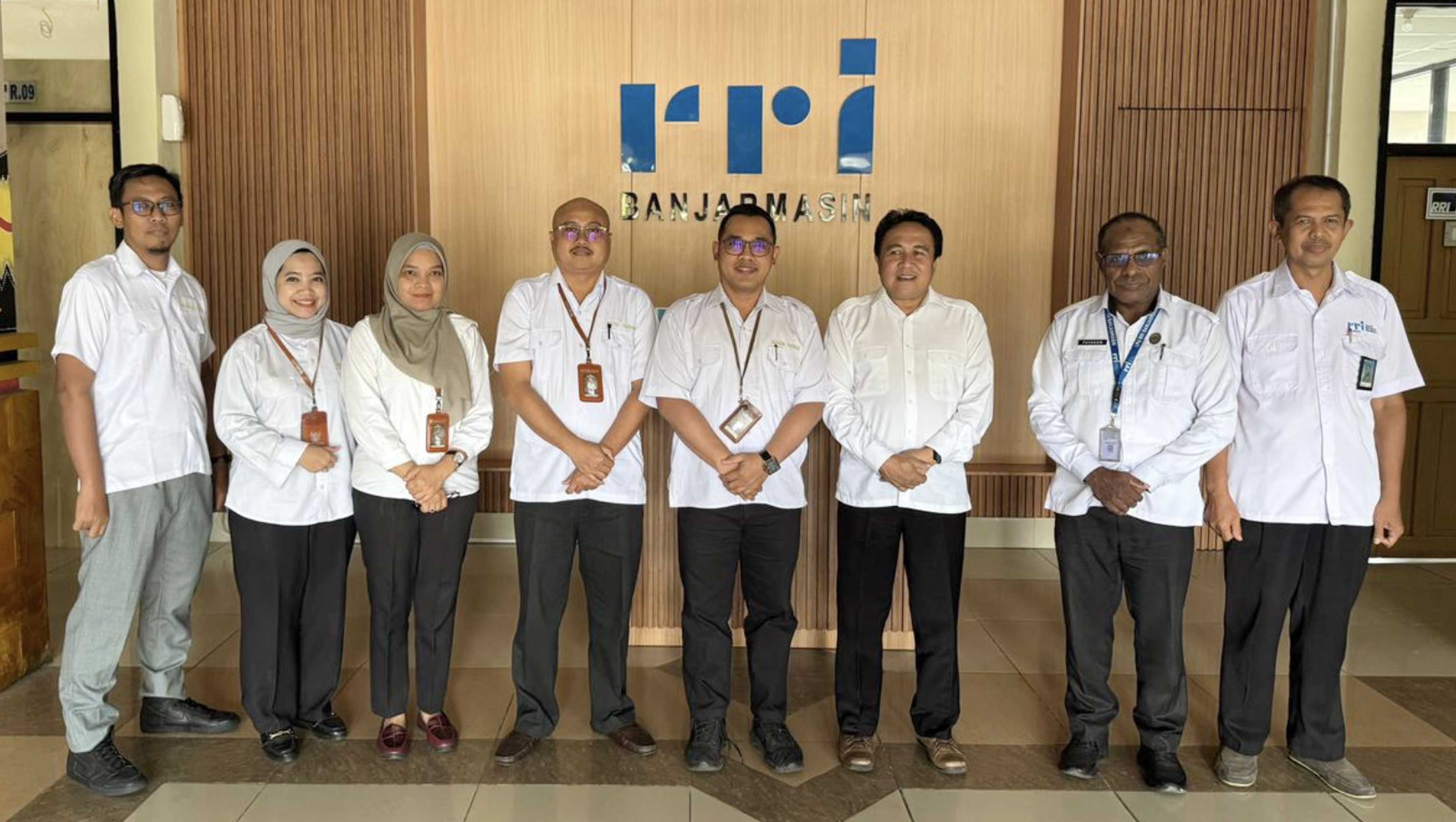 Perluas Edukasi Publik, Penghubung KY Kalsel Jajaki Kerja Sama dengan RRI Banjarmasin Perluas Edukasi Publik, Penghubung KY Kalsel Jajaki Kerja Sama dengan RRI Banjarmasin