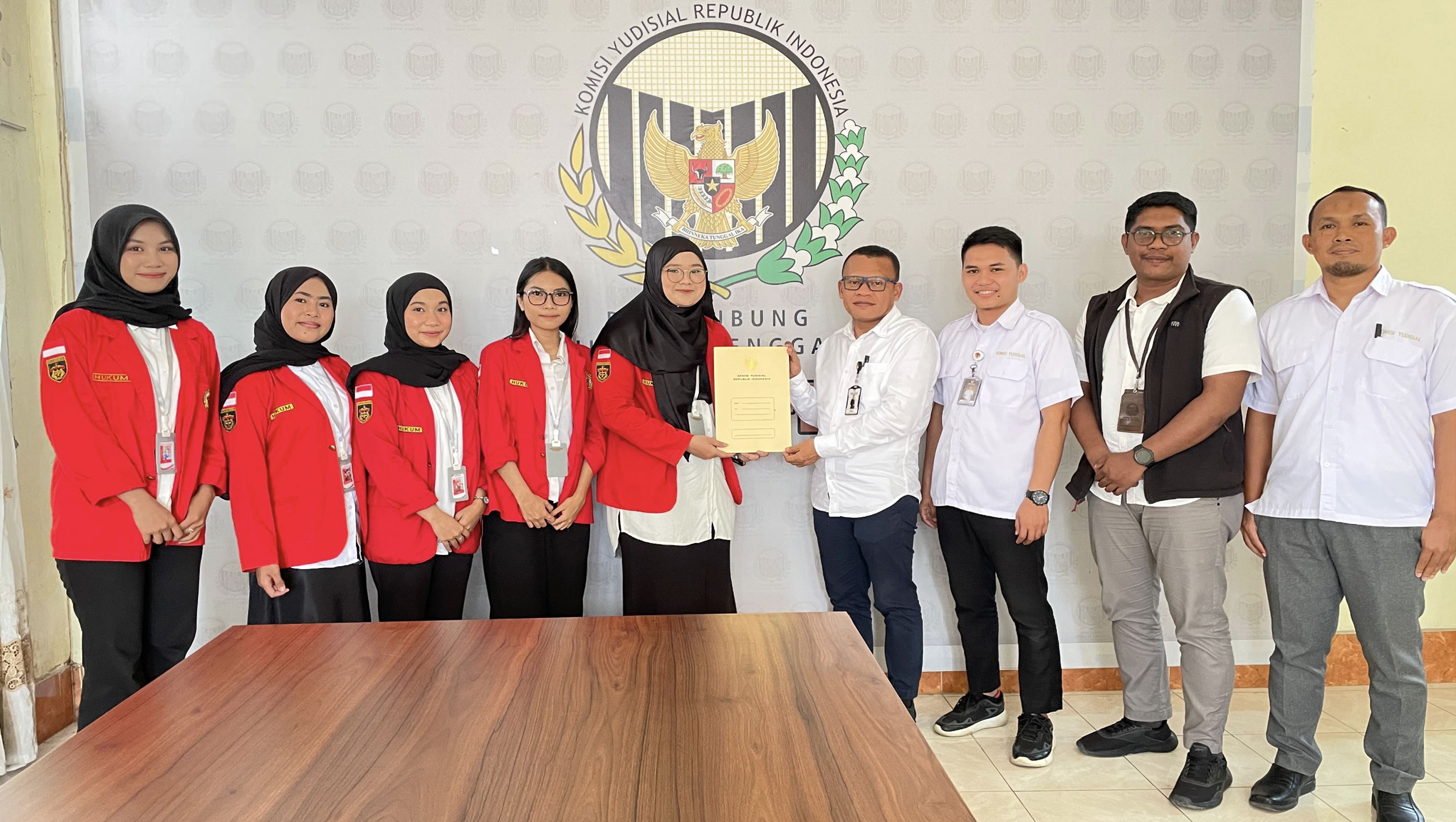 Penghubung KY Sultra Terima Magang Mahasiswa FH Unhas Makassar Penghubung KY Sultra Terima Magang Mahasiswa FH Unhas Makassar