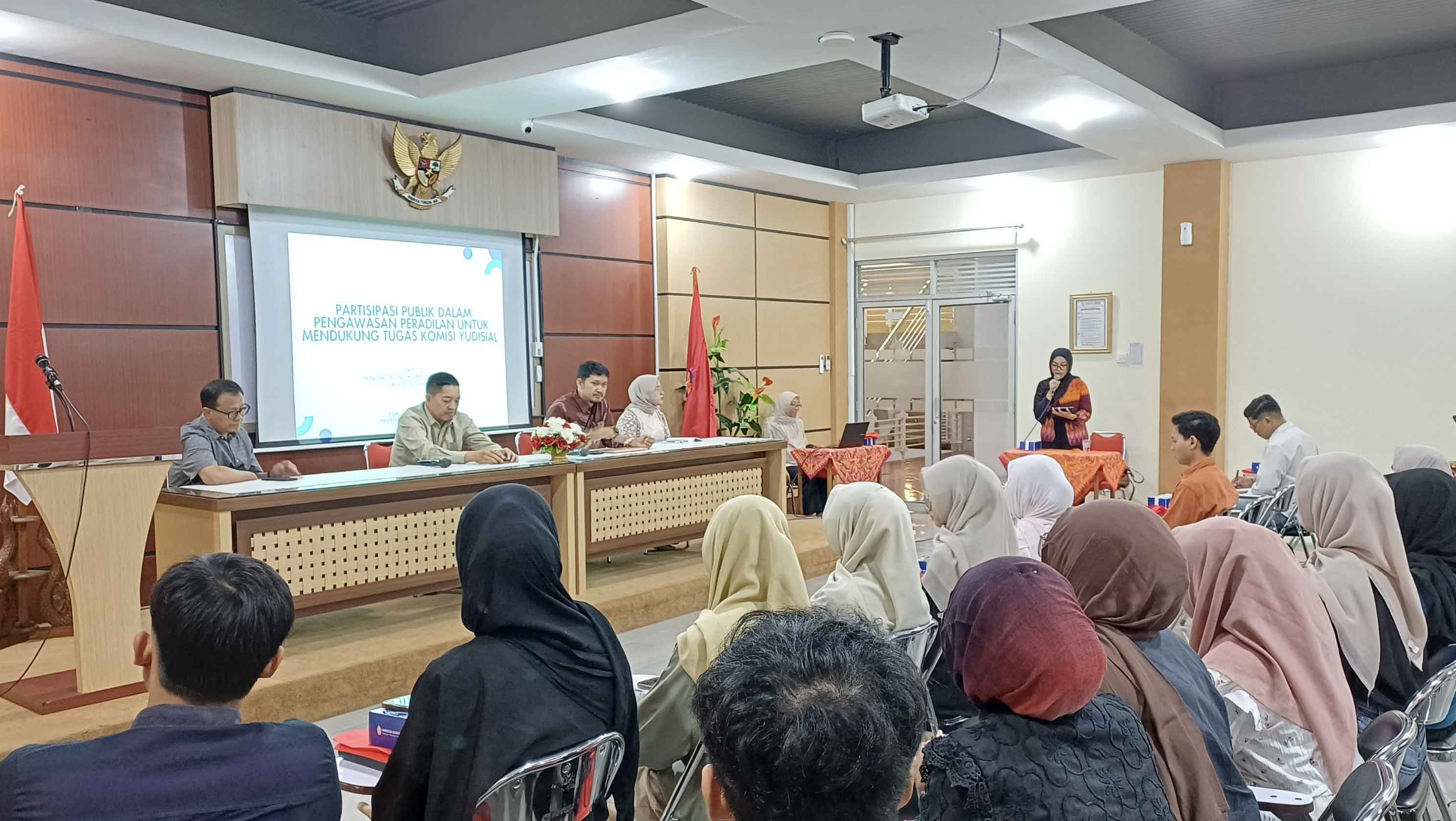 Penghubung KY Jateng Ajak Civitas FH UMK Awasi Perilaku Hakim