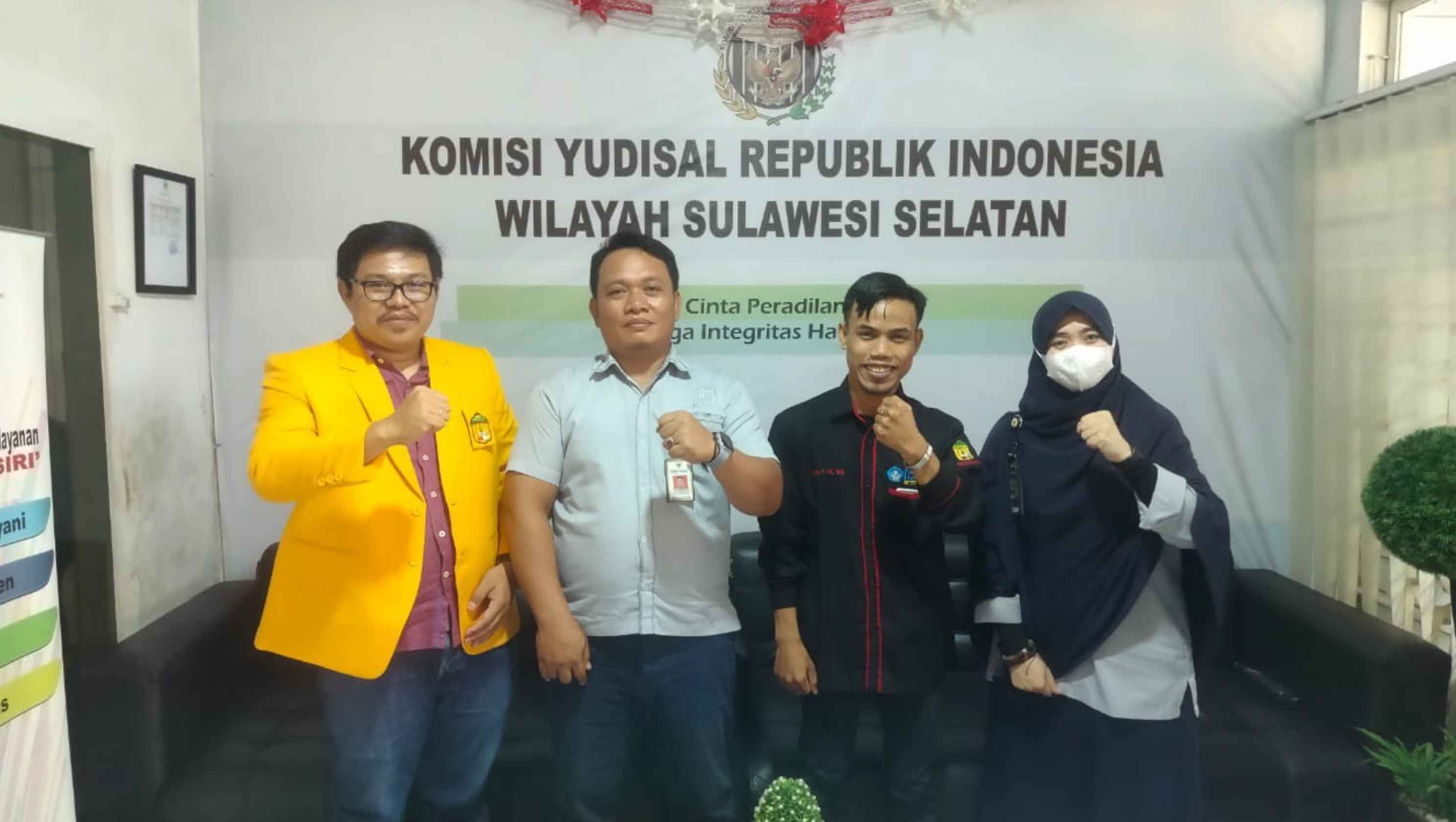 Penghubung KY Sulsel Terima Kunjungan FH UPRI Bahas Peluang Kerja Sama Penghubung KY Sulsel Terima Kunjungan FH UPRI Bahas Peluang Kerja Sama