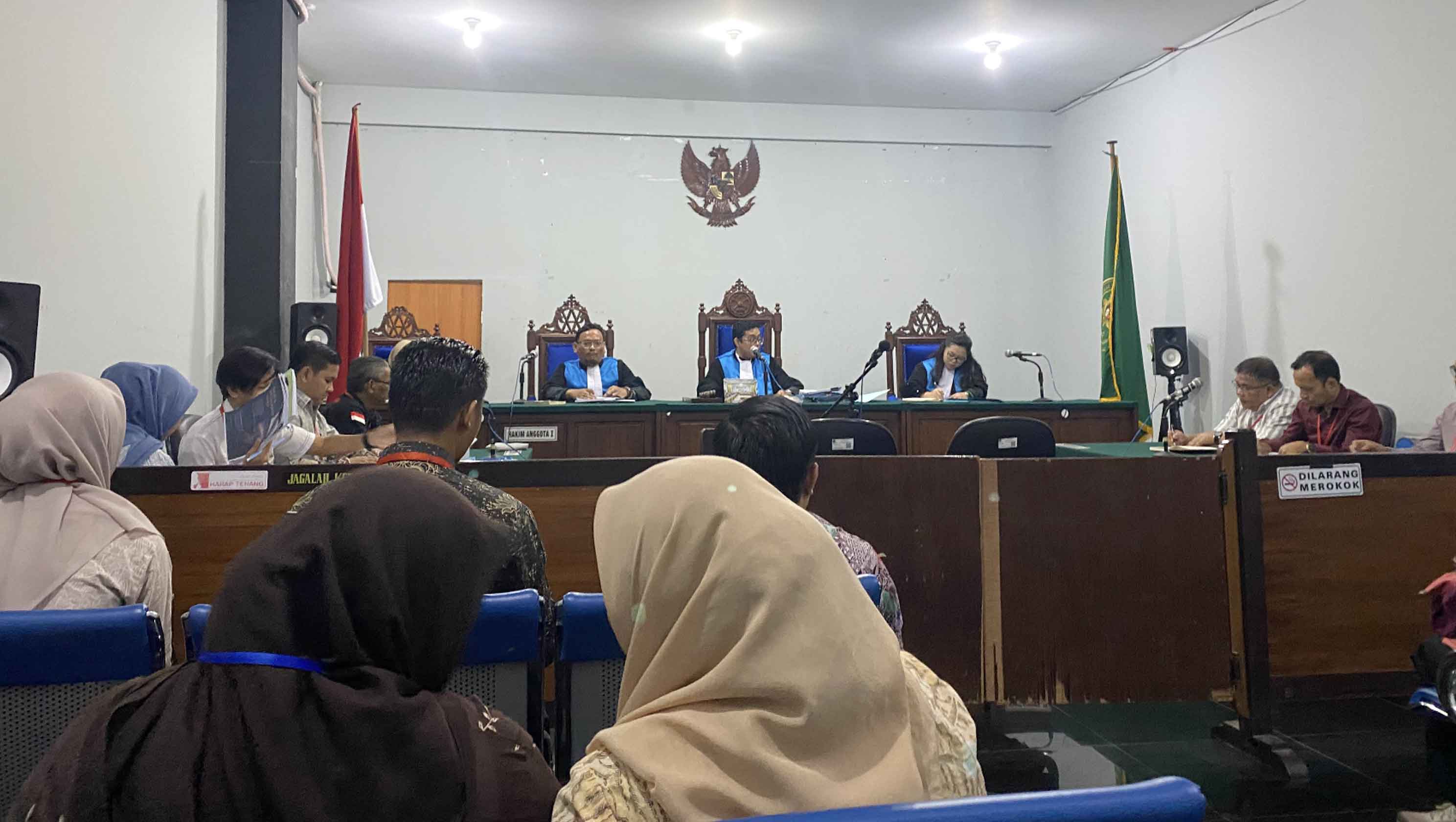 KY Pantau Sidang Gugatan Pemadaman Listrik di PTUN Banjarmasin