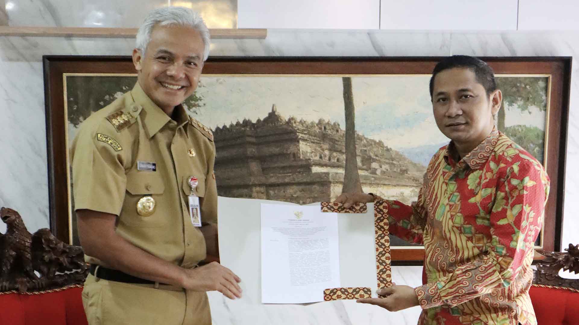 KY Terima Hibah Aset untuk Kantor Penghubung KY Jawa Tengah di Semarang