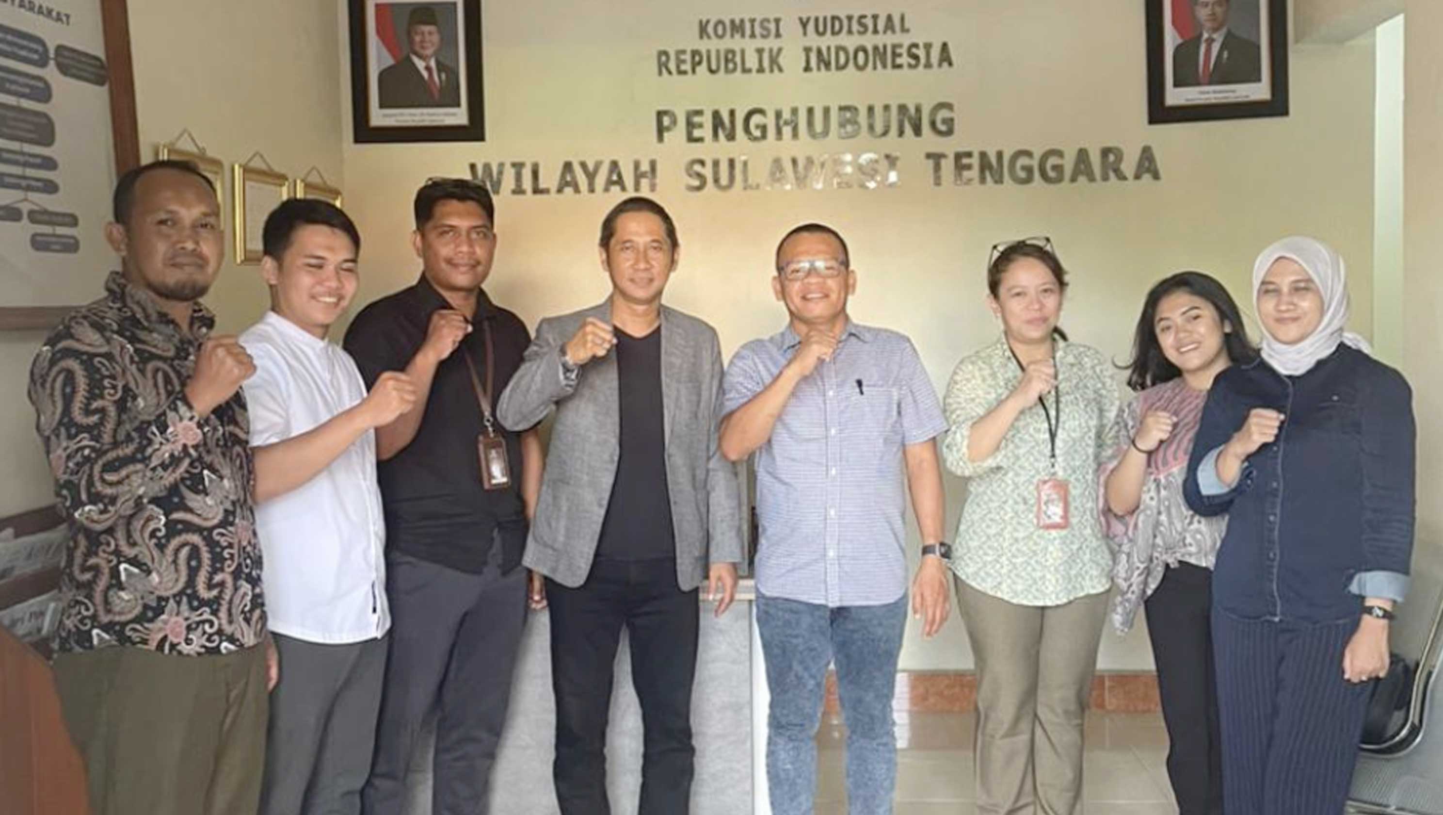 Anggota KY Mukti Fajar Harap Penghubung KY Sultra Optimalkan Capaian Kinerja Anggota KY Mukti Fajar Harap Penghubung KY Sultra Optimalkan Capaian Kinerja