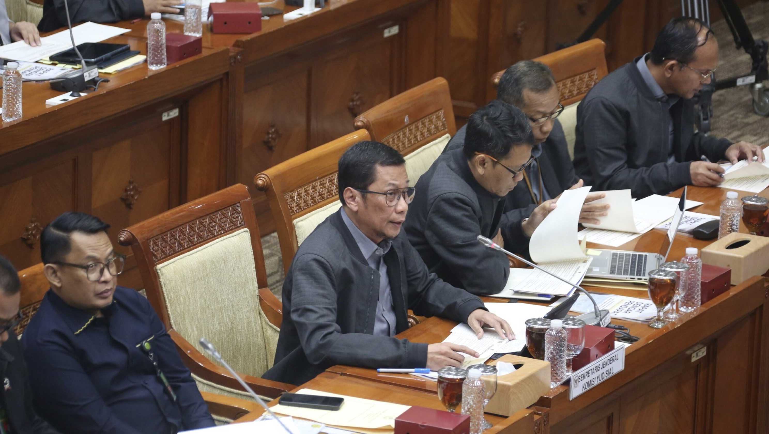 Bahas Anggaran 2026, Sekjen KY Hadiri RDP dengan Komisi III DPR Bahas Anggaran 2026, Sekjen KY Hadiri RDP dengan Komisi III DPR