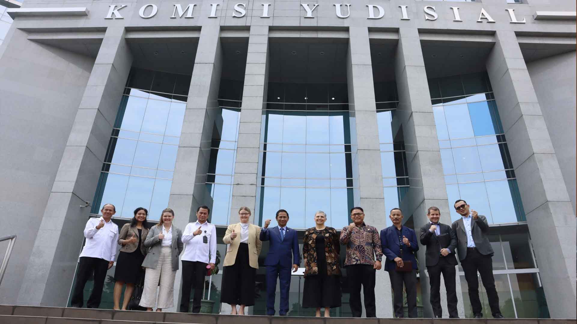 Duta Besar Australia untuk Indonesia Lakukan Kunjungan Persahabatan ke KY
