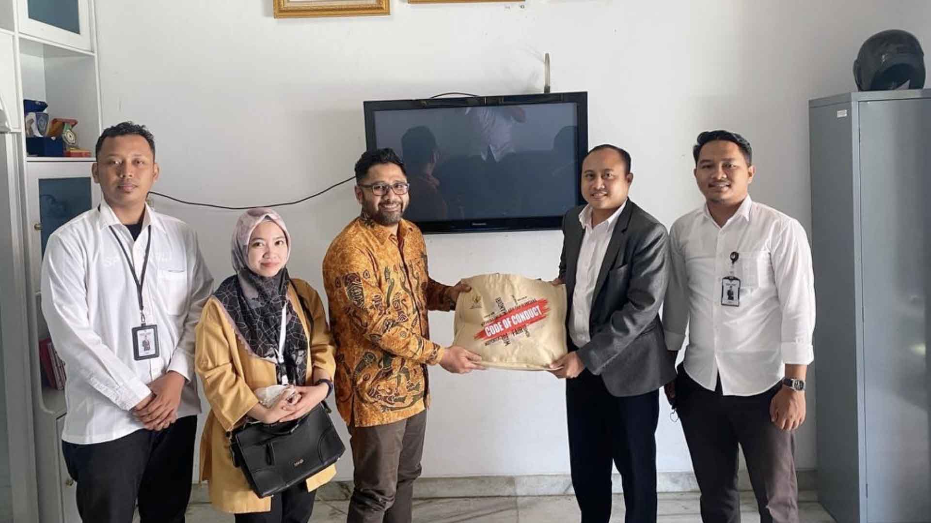 Penghubung KY Kalimantan Selatan Kunjungi Perwakilan Sekretariat DPD RI Provinsi Kalimantan Selatan