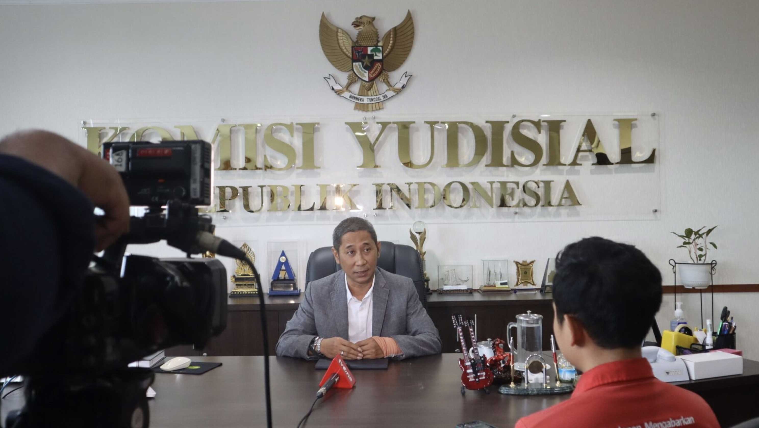 Gaji Hakim Naik, KY Harapkan Integritas Hakim Meningkat Gaji Hakim Naik, KY Harapkan Integritas Hakim Meningkat