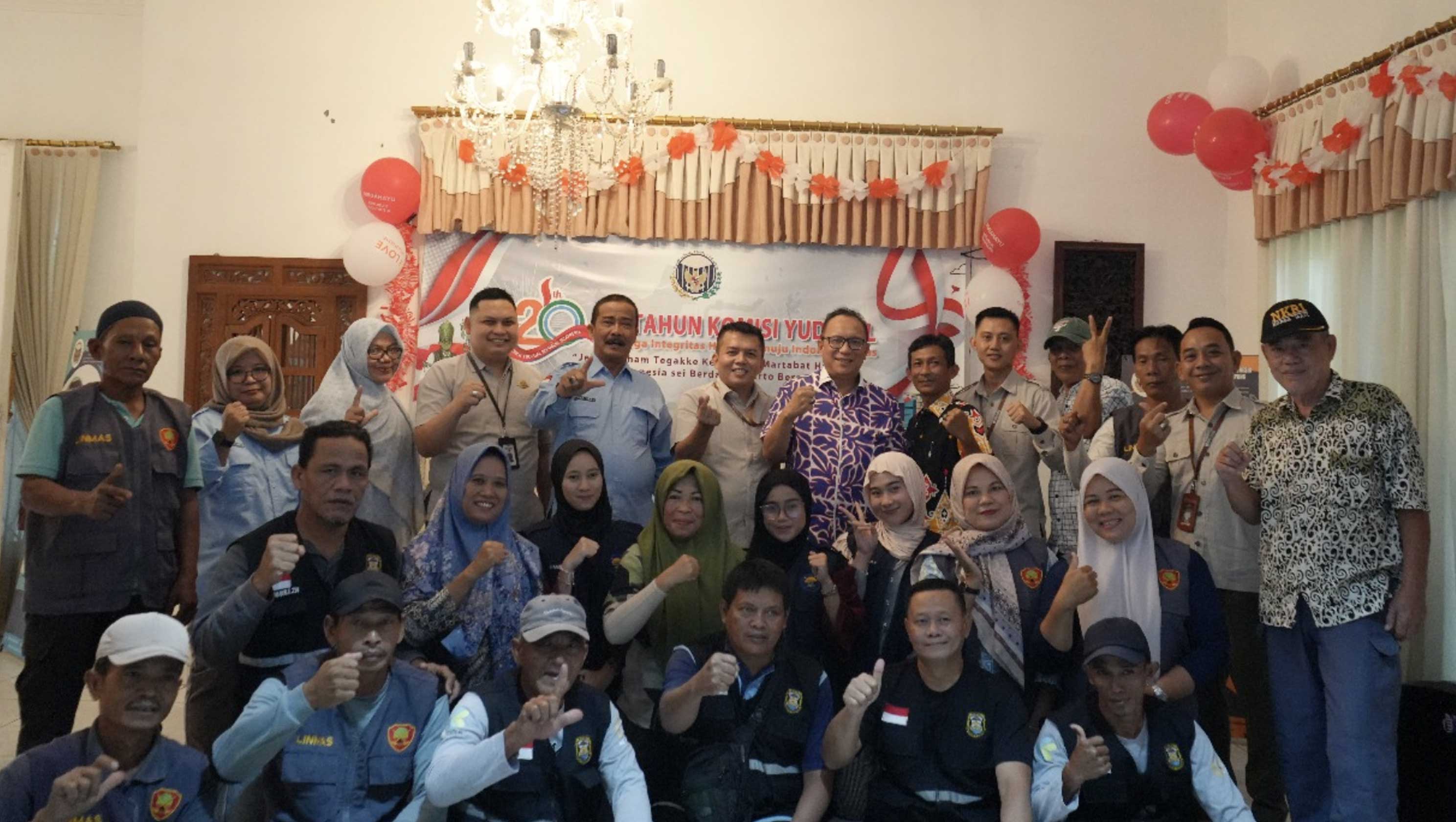 Penghubung KY Lampung Gelar Dialog Hukum dan Doa Bersama Penghubung KY Lampung Gelar Dialog Hukum dan Doa Bersama