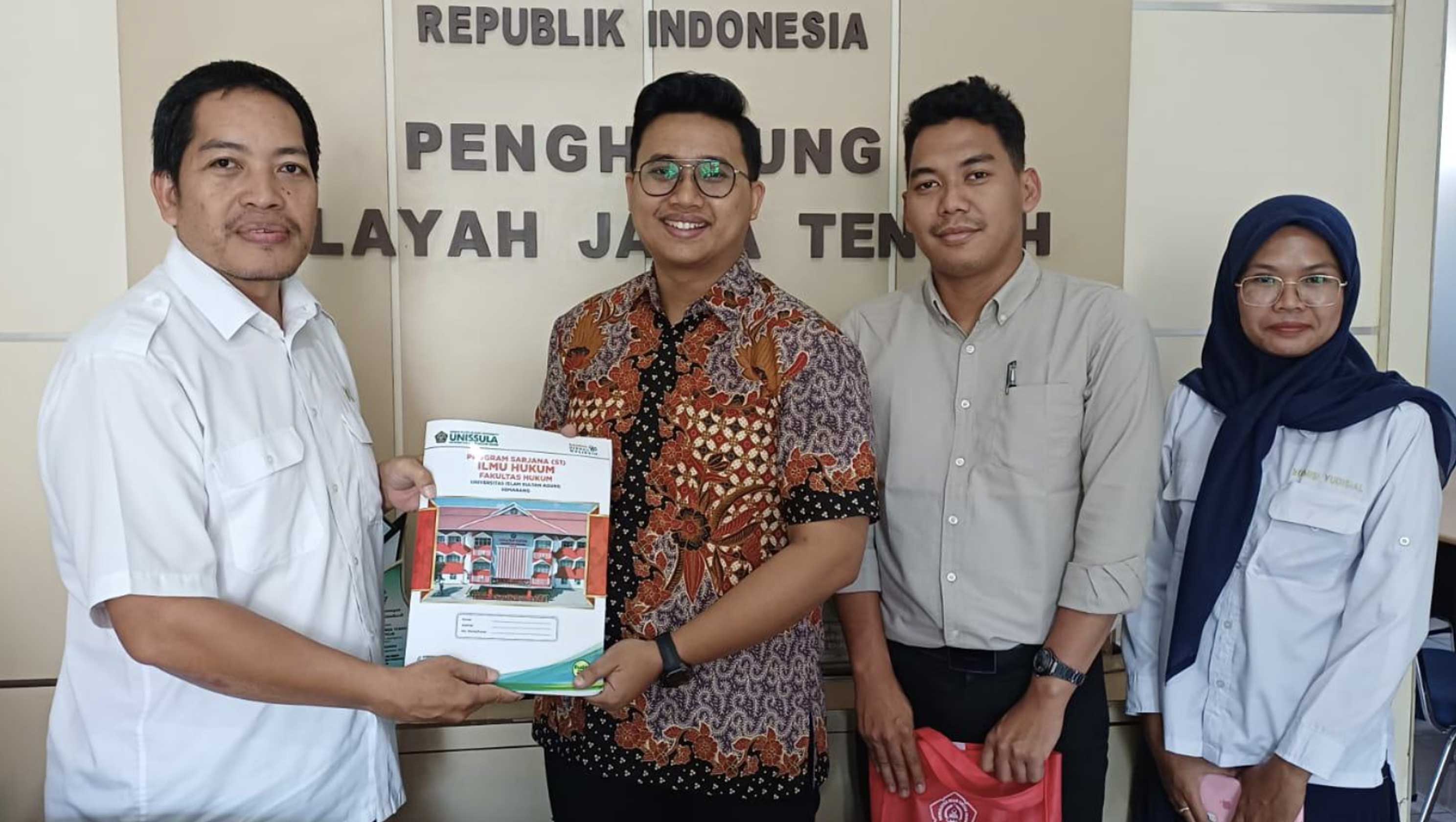 FH UNISSULA Semarang Kunjungi Penghubung KY Jateng Bahas Kerja Sama dan Penguatan Sosialisasi Kelembagaan