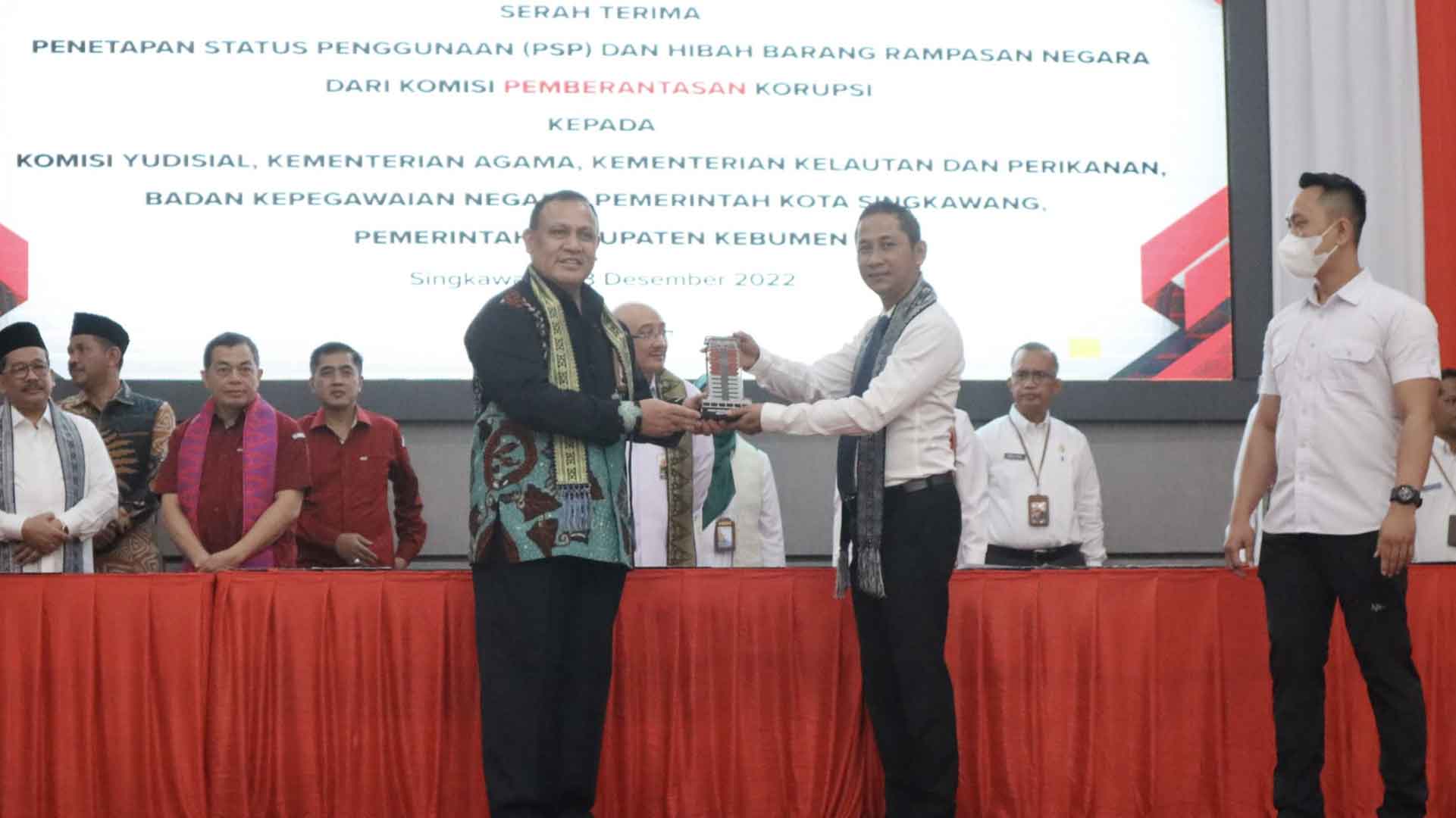 KY Terima Hibah Tanah dan Bangunan Barang Rampasan Negara di Surabaya dari KPK